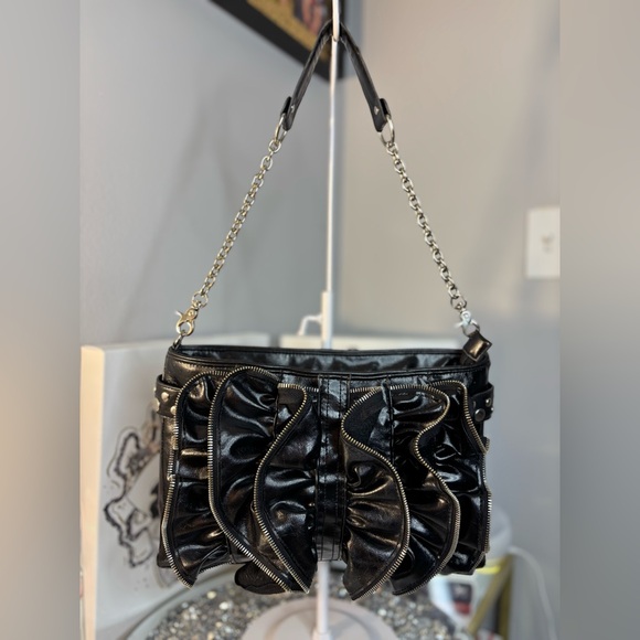 Handbags - White House black market vintage 1980’s zipper bow shoulder bag EUC